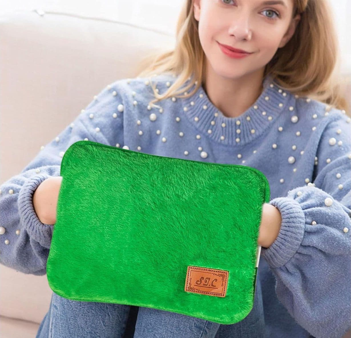 Borsa Acqua Calda Elettrica in Peluche 500W Scaldino Elettrico Scalda Mani e Piedi in Casa a Letto per Giornate Fredde Dolori Mestruali e Muscolari - 2