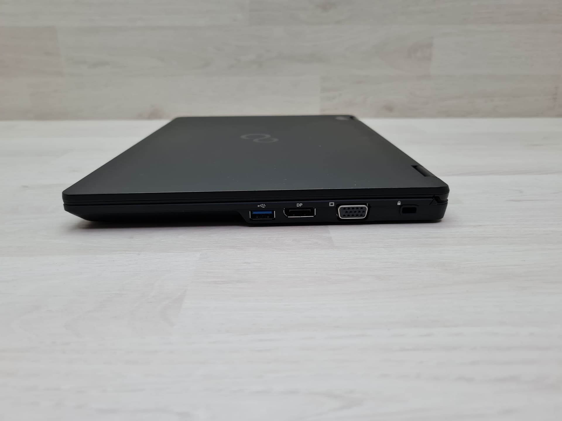 Notebook - Fujitsu Lifebook U Series U728 12,5" Processore I5 8° 8250U Ram 8Gb SSD 256Gb Webcam Type-C - Ricondizionato - 8