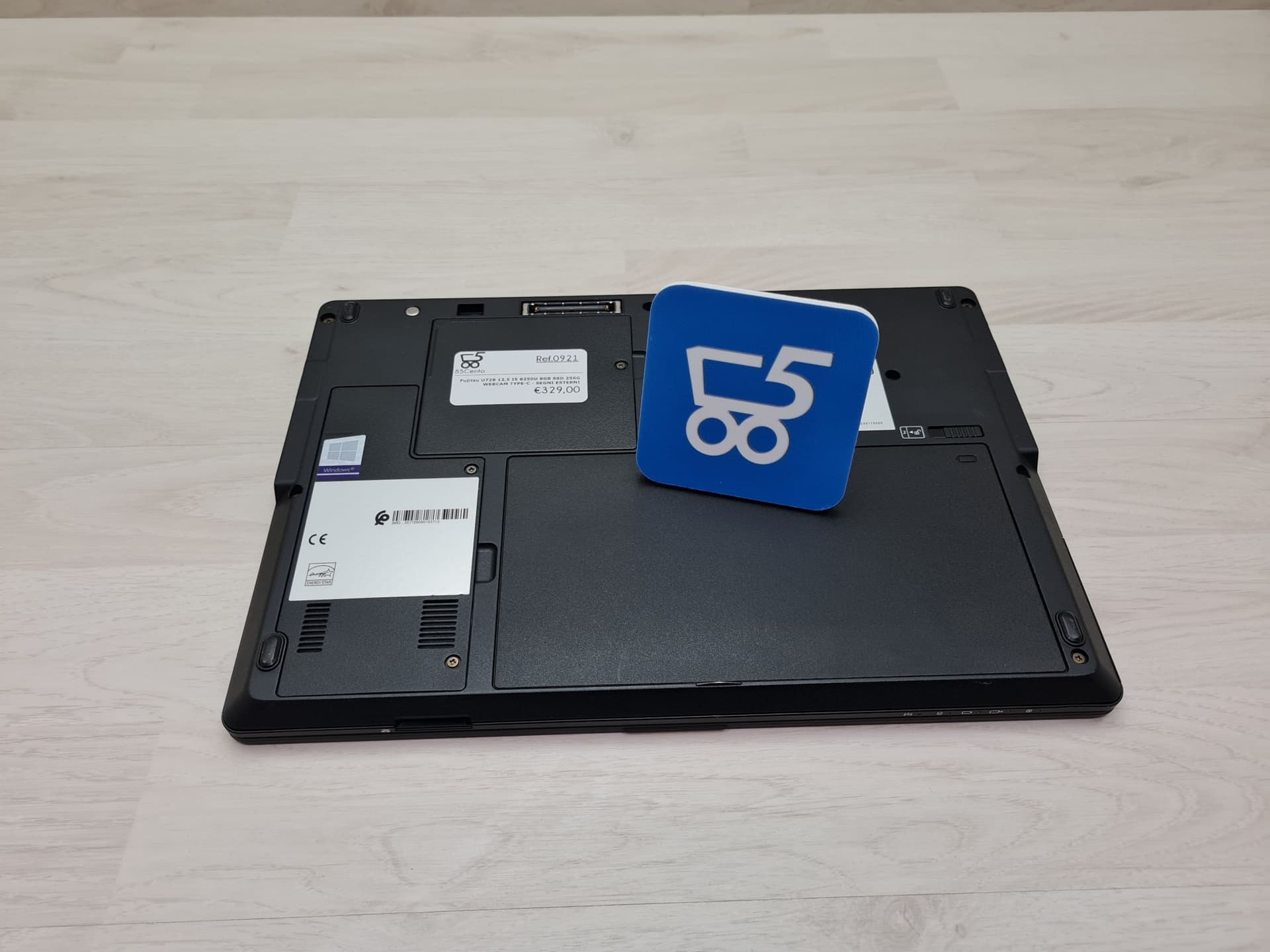 Notebook - Fujitsu Lifebook U Series U728 12,5" Processore I5 8° 8250U Ram 8Gb SSD 256Gb Webcam Type-C - Ricondizionato - 10