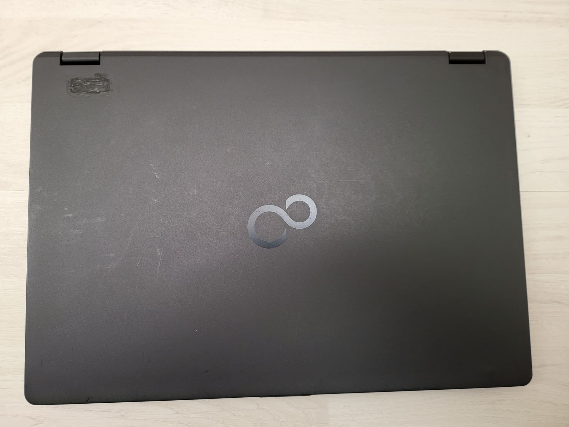Notebook - Fujitsu Lifebook U Series U748 14" Processore I5 8° 8250U Ram 8Gb SSD 256Gb Webcam Type-C Windows 11 Pro - Ricondizionato - 8