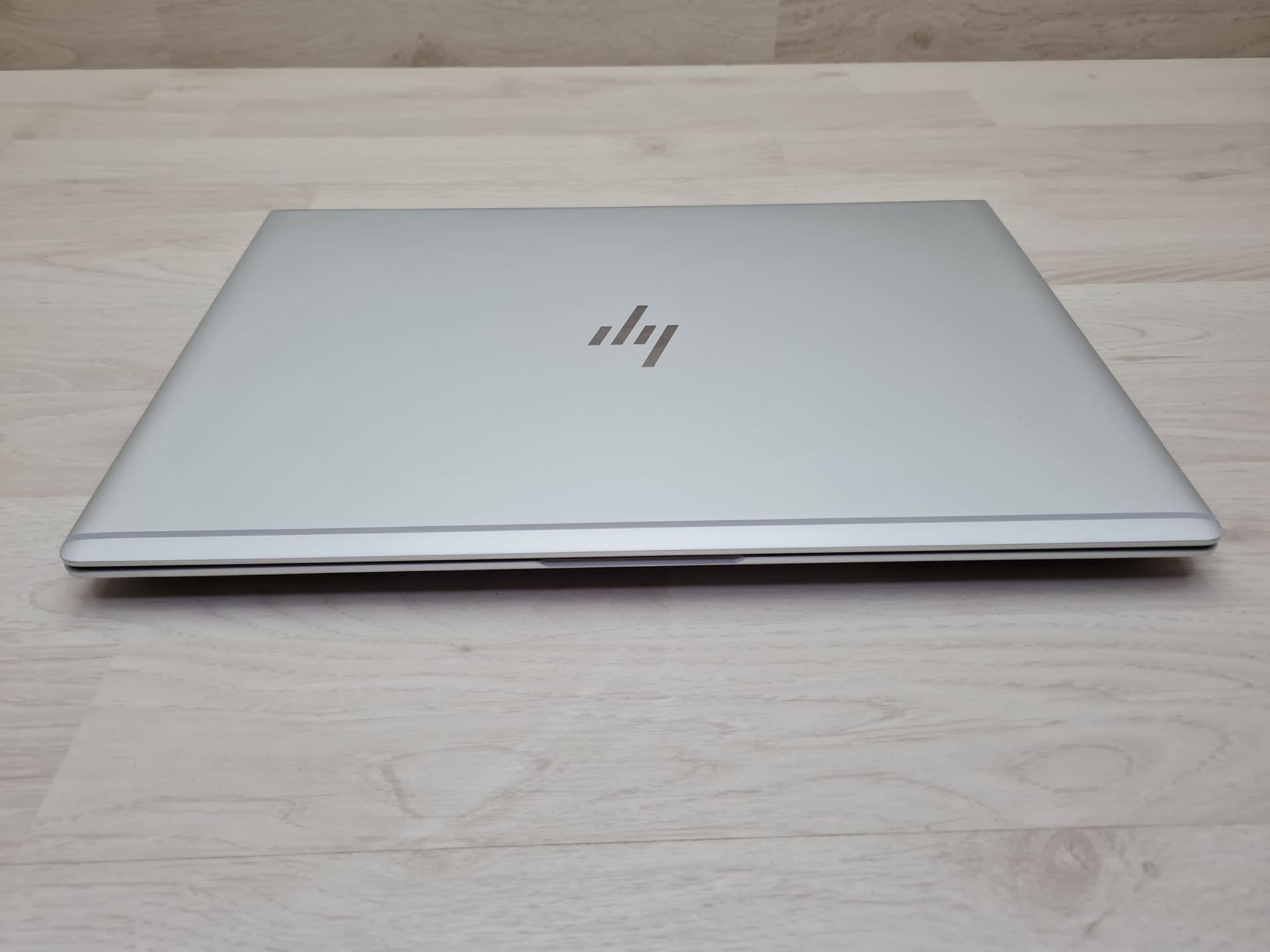 Notebook - Hp EliteBook 1040 G4 14" Touch Screen Processore I5 7° 7300U Ram 16Gb SSD 256Gb Webcam Type-C - 5
