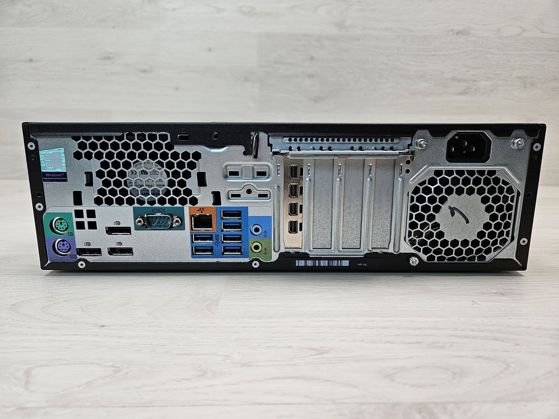 PC WORKSTATION HP Z240 SFF Small Form Factor CPU I7 6700 Ram 16GB SSD 512Gb SK VIDEO NVIDIA NVS510 2GB 4 Mini Display Port - WINDOWS 10 PRO 64BIT - RICONDIZIONATO - 4