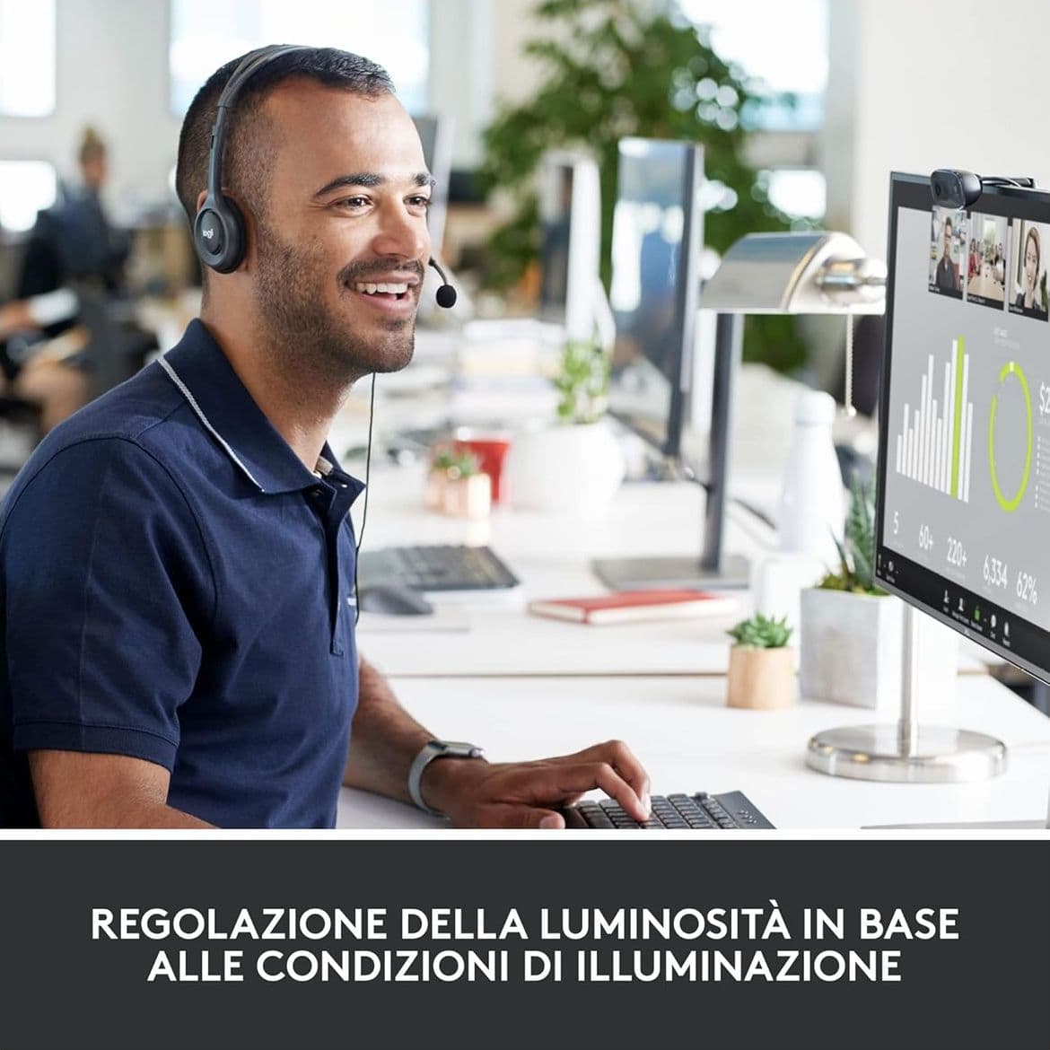 Webcam Logitech C270 HD 720p 30fps con Microfono Integrato Riduzione Rumore Clip Universale USB Plug and Play per PC Smart Working e DAD - 4