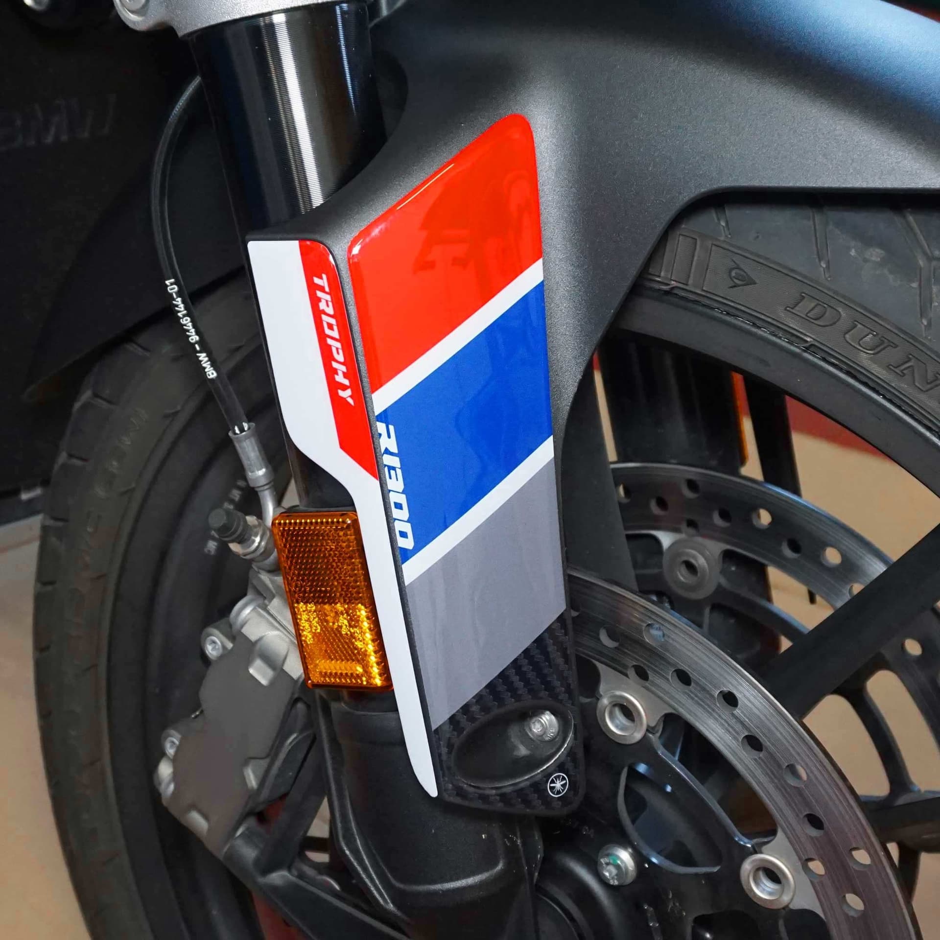 Adesivi 3D Protezione Parasteli moto compatibile con BMW R 1300 GS 2026 - 1