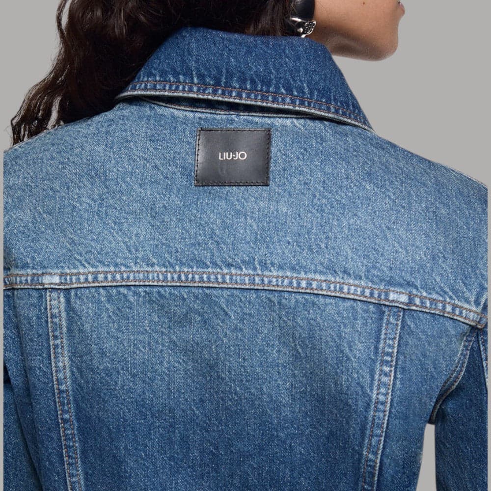 Giubbotto jeans Liu Jo x Elodie con zip metalliche e vestibilità regular fit - 4
