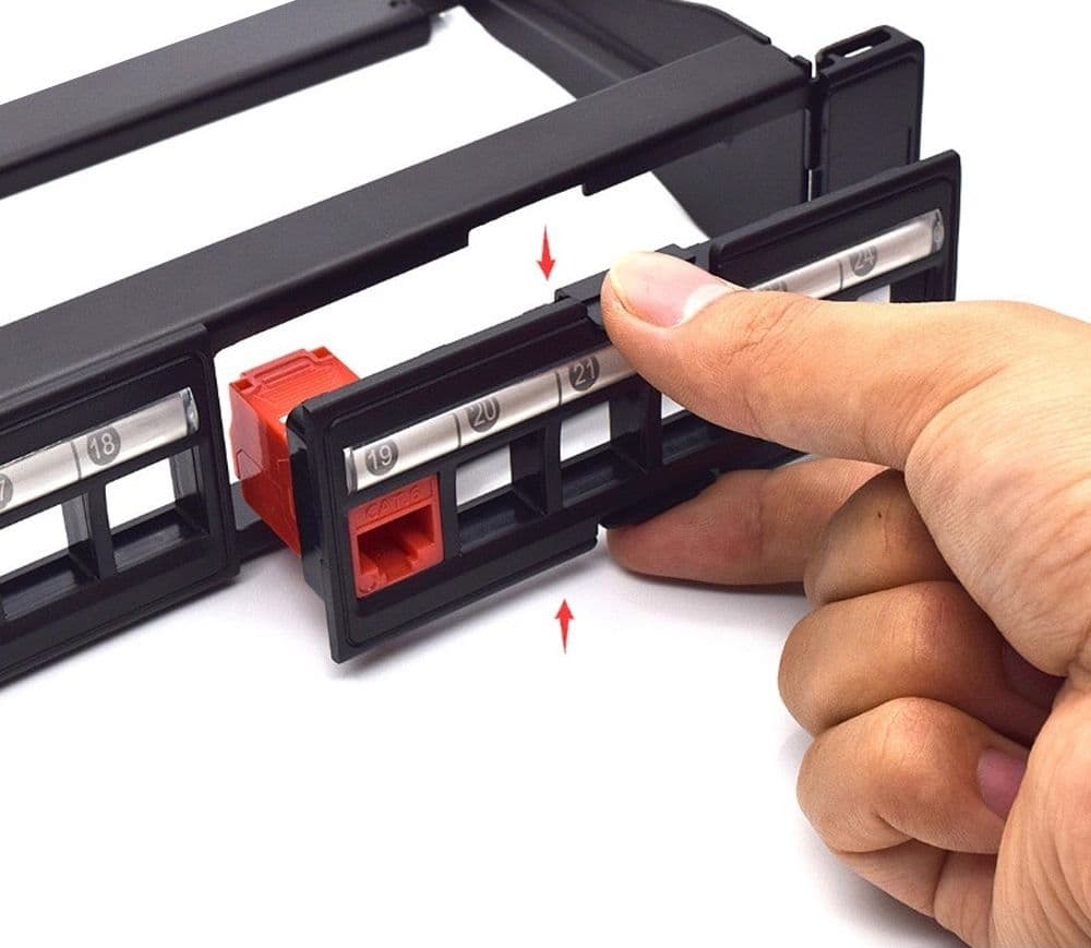 Pannello Frontale Adattatore 6 Posti RJ45 Keystone UTP per Pannello Patch - 8