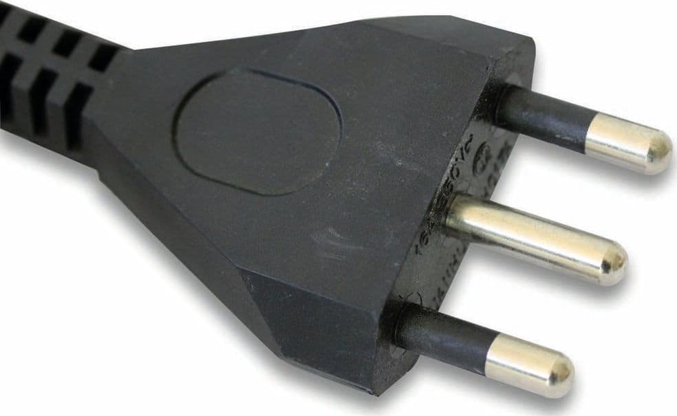 Multipresa 8 Posti da Rack 19'' con Staffe Ruotabili a 360&deg Spina Italiana - 4