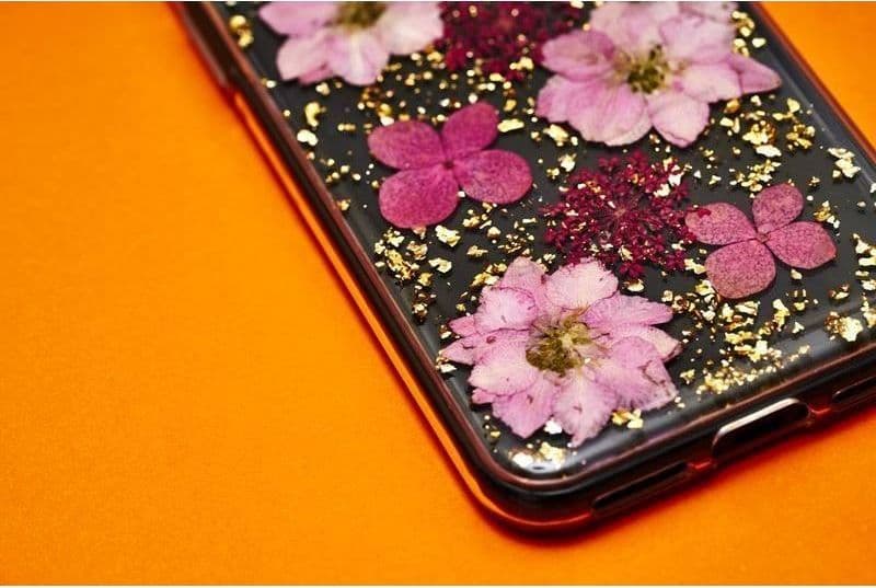 PURO Glam Hippie Chic Cover - Case for iPhone XR (real green flower petals) - 14