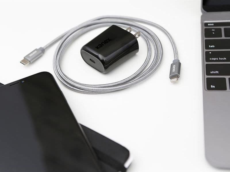 GoPower 18W USB-C Power Adapter - 2