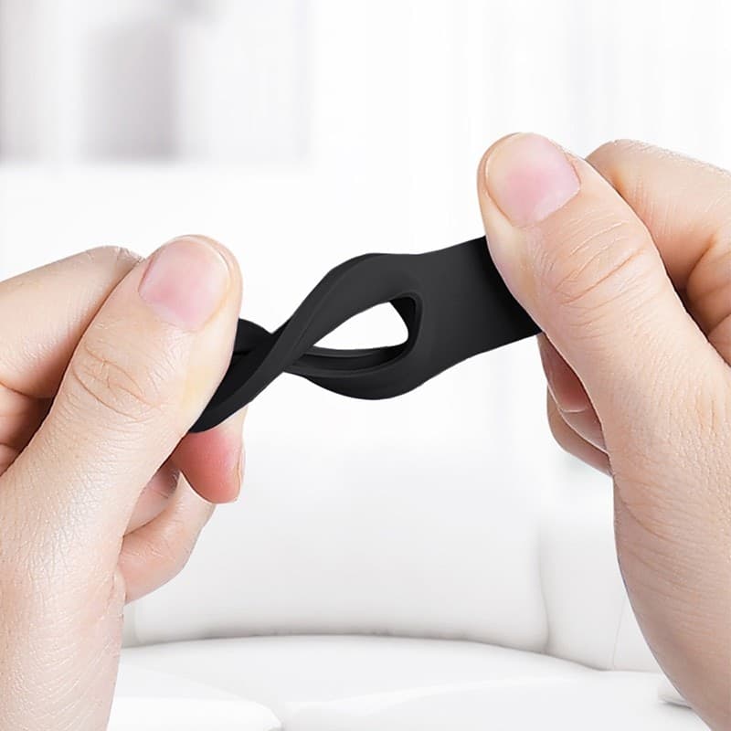 Custodia in silicone Crong con portachiavi – Custodia protettiva portachiavi per Apple AirTag 1/2 (nero) - 16