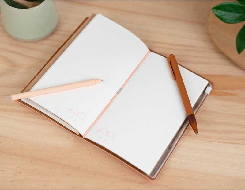 Pusheen – Quaderno da viaggio in pelle B6 (rosa) - 3