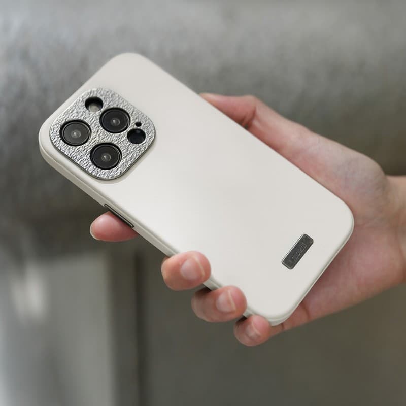 Moshi Napa MagSafe - Leather case for iPhone 15 (Eggnog White) - 9