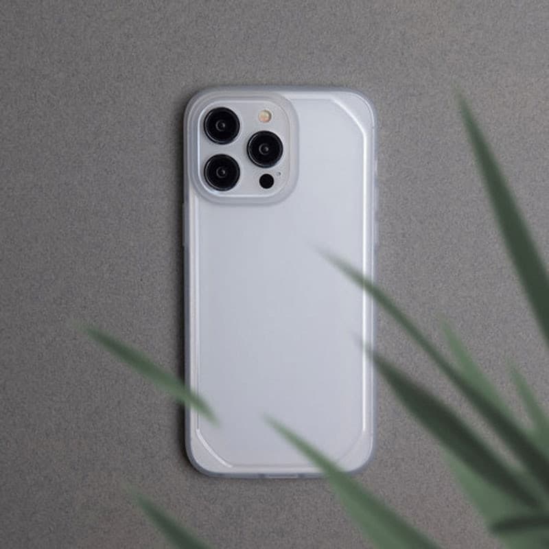 X-Doria Raptic Slim - Biodegradable Case for iPhone 14 Plus (Clear) - 8
