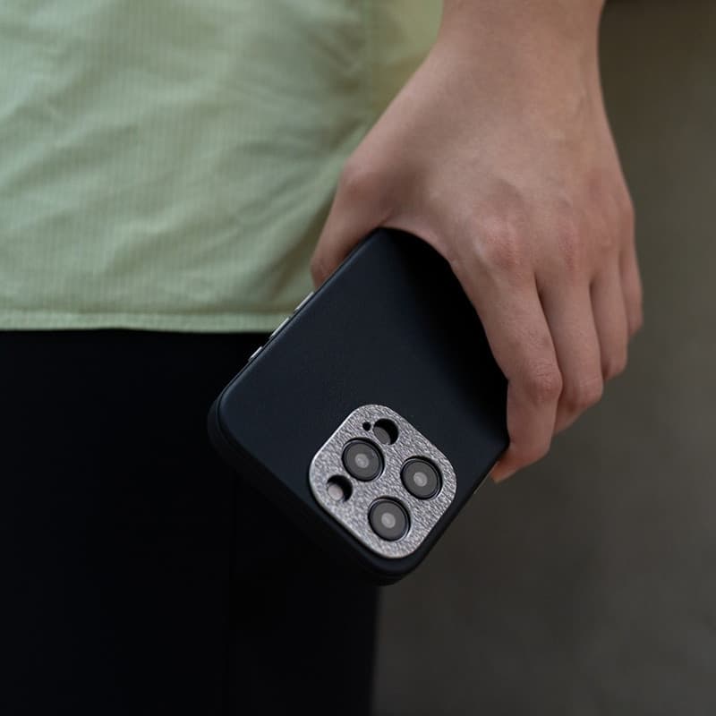 Moshi Napa MagSafe - Leather case for iPhone 15 Plus (Midnight Black) - 4