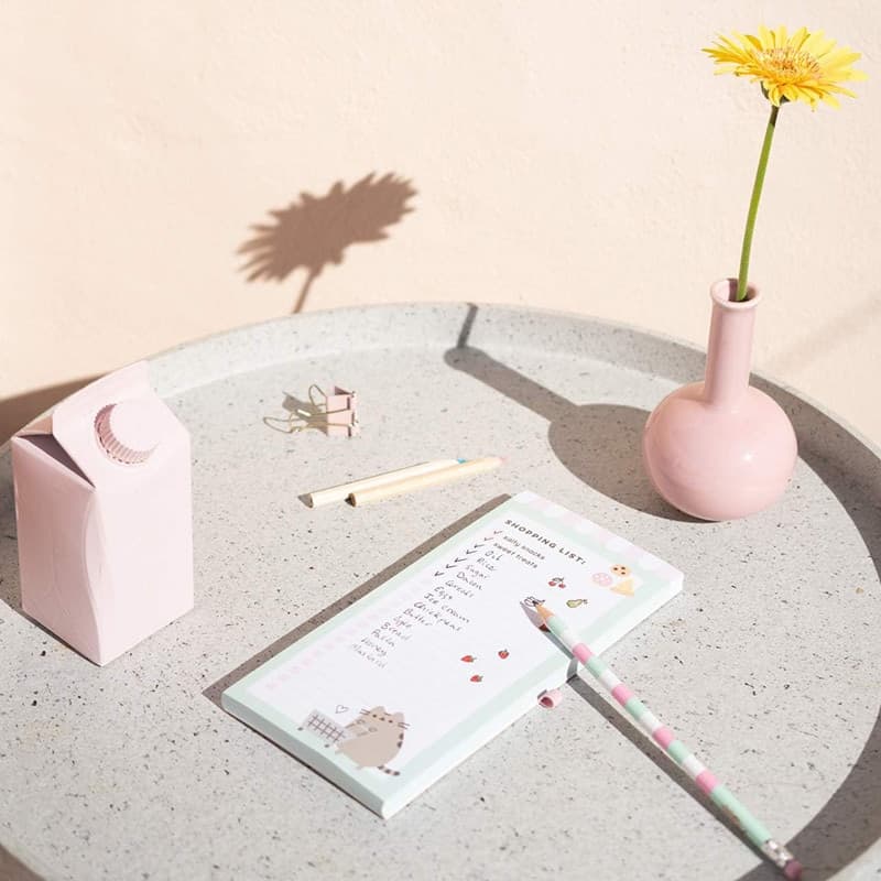 Pusheen - Quaderno magnetico / lista della spesa per il frigorifero + matita (10 x 21 cm) - 4