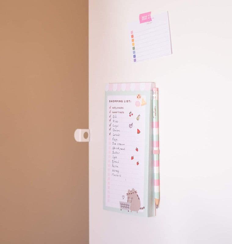 Pusheen - Quaderno magnetico / lista della spesa per il frigorifero + matita (10 x 21 cm) - 6