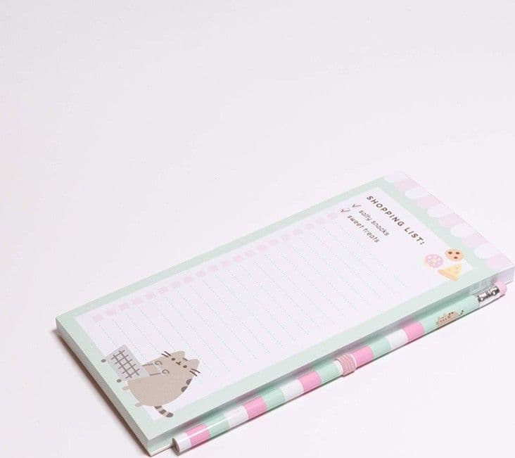 Pusheen - Quaderno magnetico / lista della spesa per il frigorifero + matita (10 x 21 cm) - 10