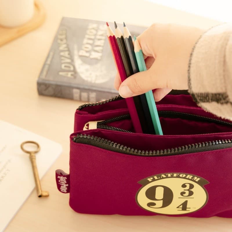 Harry Potter - Astuccio portapenne a 3 scomparti Binario 9 3/4 - 11