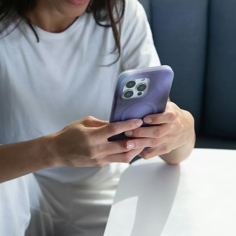Incase Halo Case MagSafe - Case iPhone 16 Pro (Oil Slick Lilac) - 7