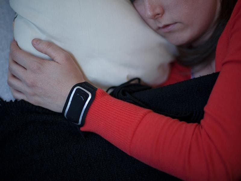 Griffin Sleep Sport Band for Fitbit, Misfit, and Sony SmartBand (Black) - 4