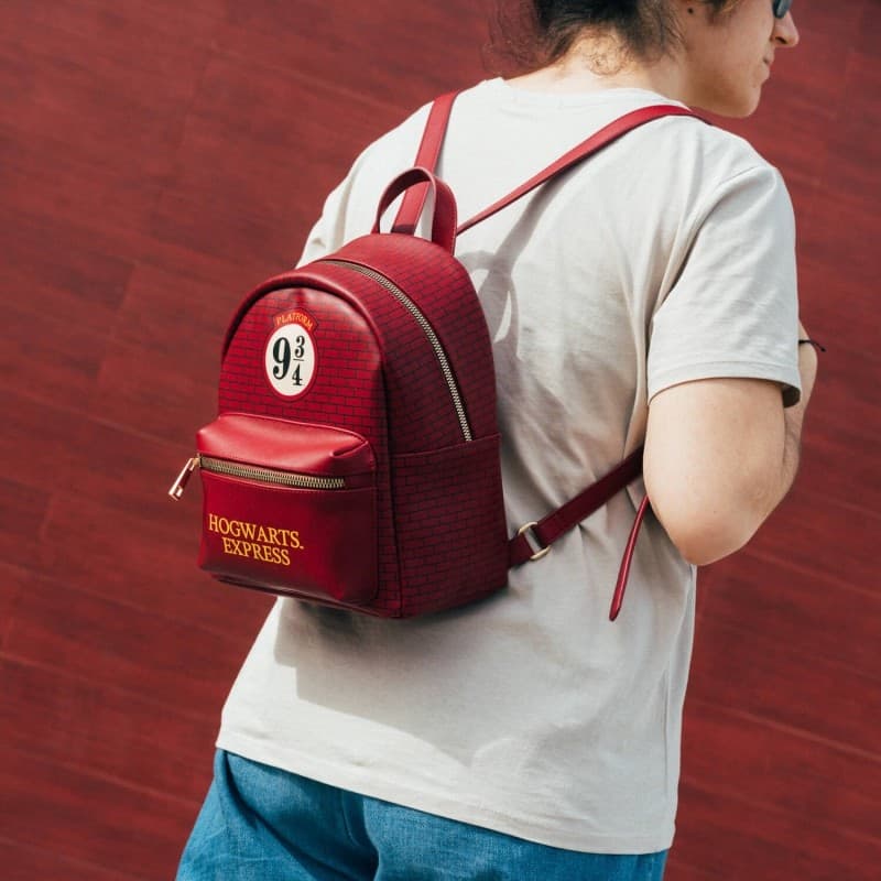 Harry Potter - Mini faux leather backpack from the Platform 9 3/4 collection - 11