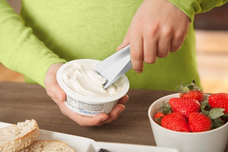 Quirky Scoop - Measuring Spoon and Spreading Knife (White) - 8