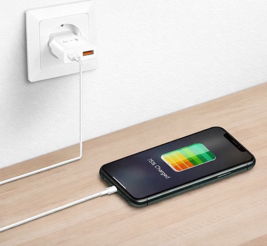 Caricatore Alimentatore USB-C&trade 20W e USB-A QC da Muro - 2