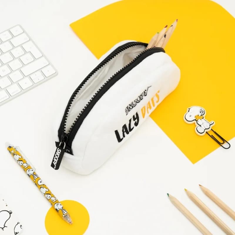 Snoopy - Astuccio in peluche per accessori della collezione Lazy Days - 5