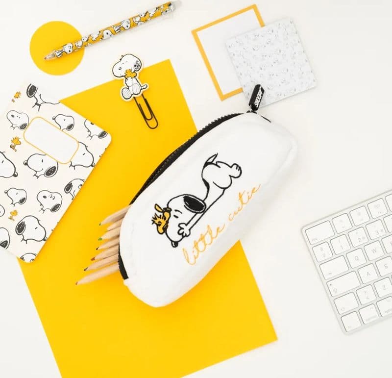 Snoopy - Astuccio in peluche per accessori della collezione Lazy Days - 6