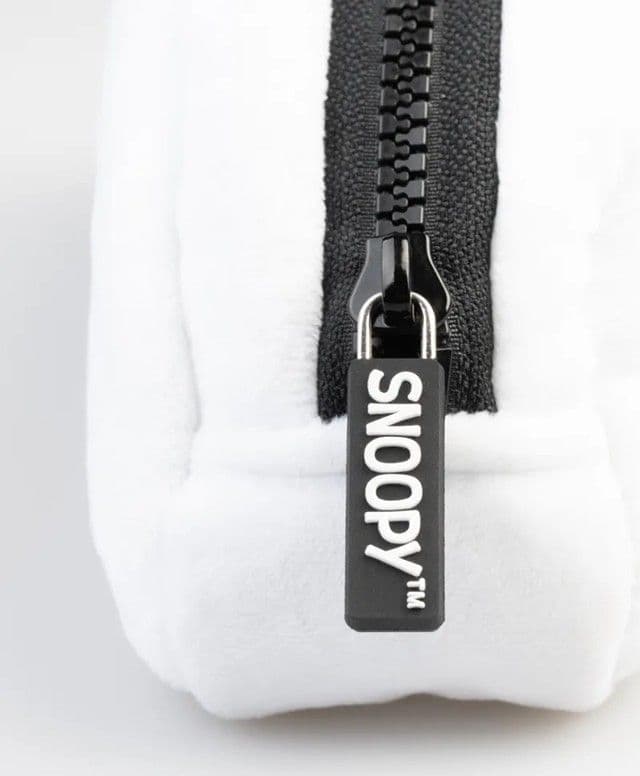 Snoopy - Astuccio in peluche per accessori della collezione Lazy Days - 10