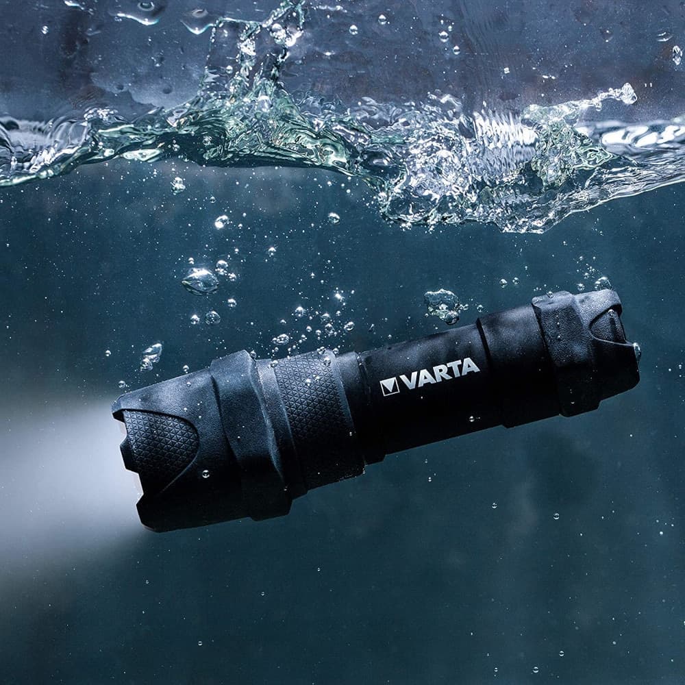 Torcia LED Indestructible F10 PRO Resistente ad Acqua e Urti - 9