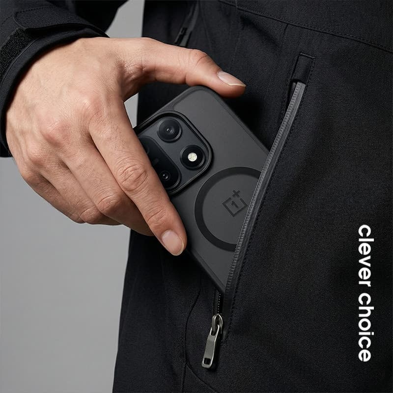 Crong Hybrid Matte Magnetic - Custodia MagSafe per OnePlus 15 (Nero) - 4