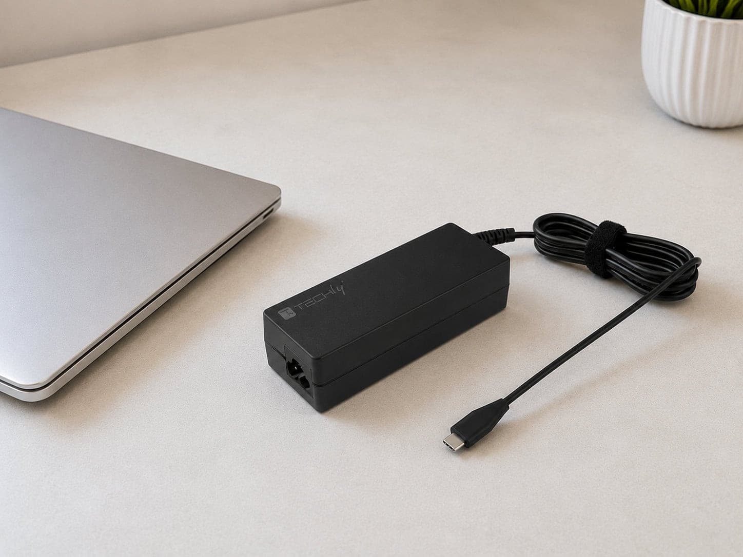 Alimentatore per Smartphone e Notebook USB-C&trade Power Delivery PD 3.0 65W - 7