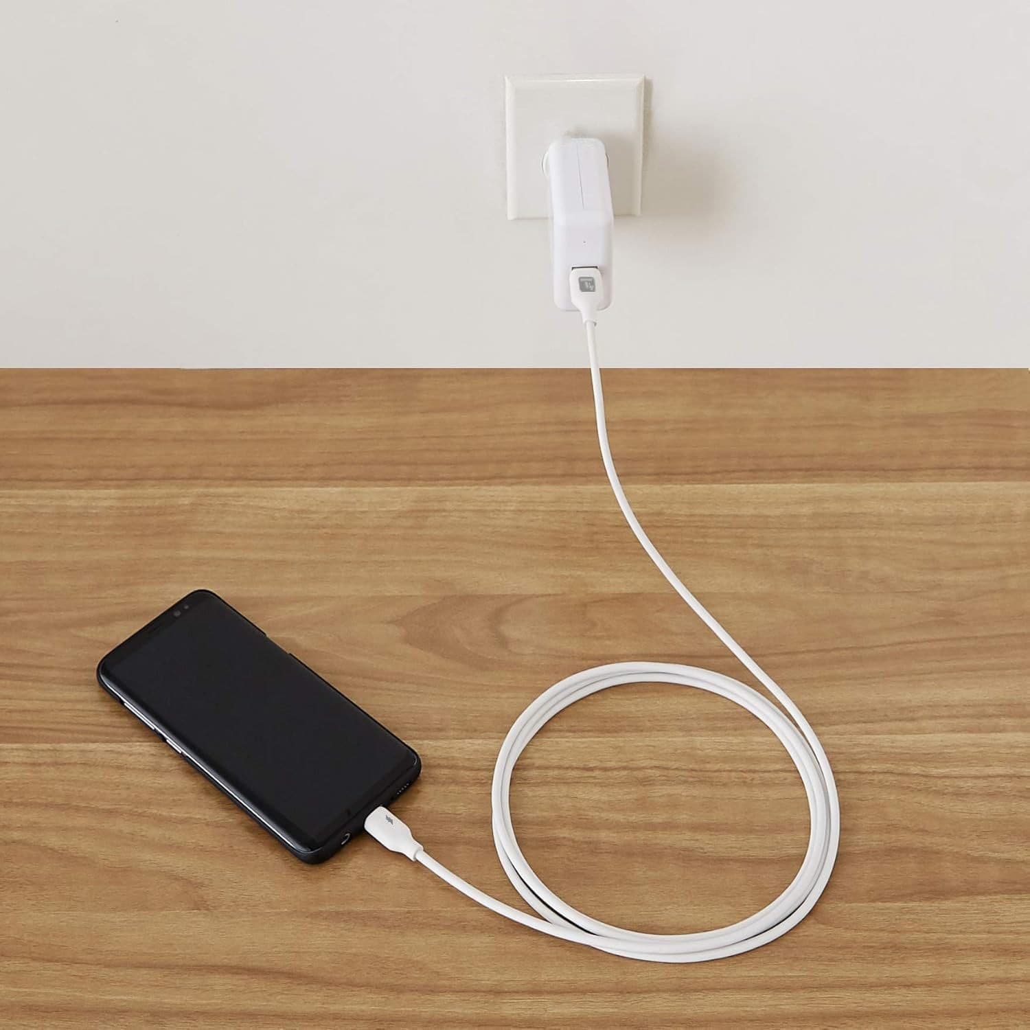 Cavo USB-C&trade Maschio / USB A Maschio 2.0 2.4A 1,5 m Silicone con Led, Bianco - 3