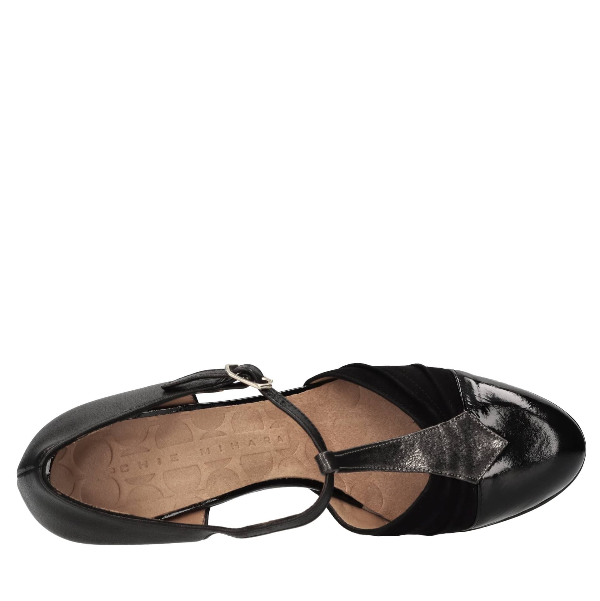 Chie Mihara  Scarpe con Tacco Nero - 5