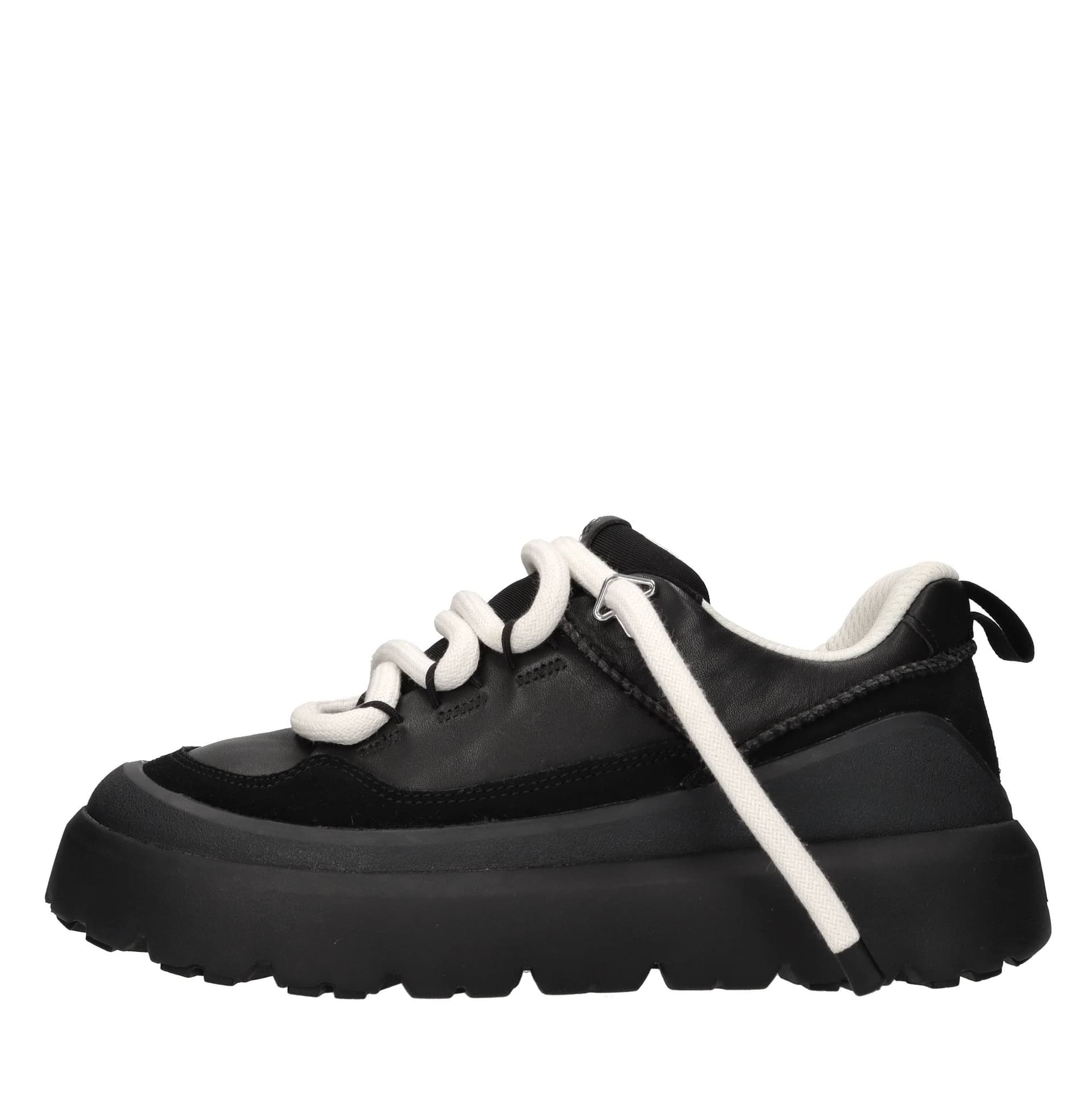 UGG  Sneakers Nero
