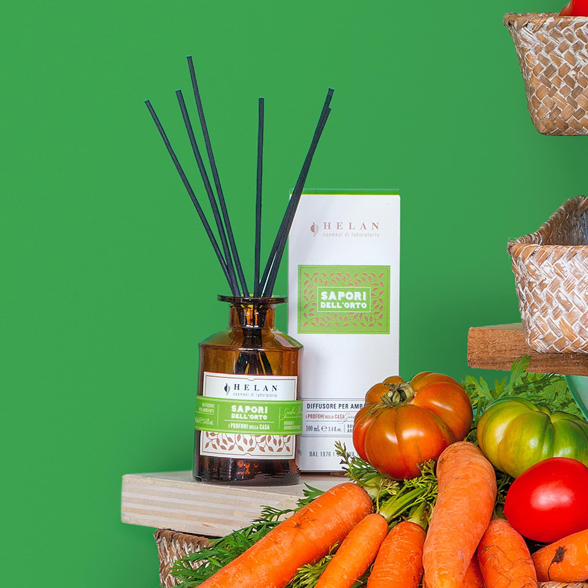 Helan Sapori dell'Orto - Profumatore per Ambienti, Profumo Ambiente con Bastoncini per Diffusori dalle Note Aromatiche e Verdi - Idee Regalo Deodorante e Profumatori Ambiente, 100 ml - Made in Italy - 2