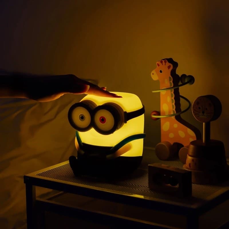 Minions - Bob Luce notturna a LED in morbido silicone per bambini 15 cm - 5