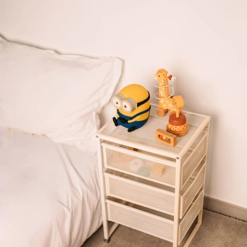 Minions - Bob Luce notturna a LED in morbido silicone per bambini 15 cm - 8