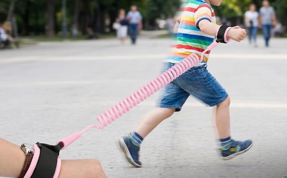 BRACCIALE DI SICUREZZA PORTATILE CON MOLLA ESTENSIBILE 1,5MT ANTI-SMARRIMENTO PER BAMBINI - 11