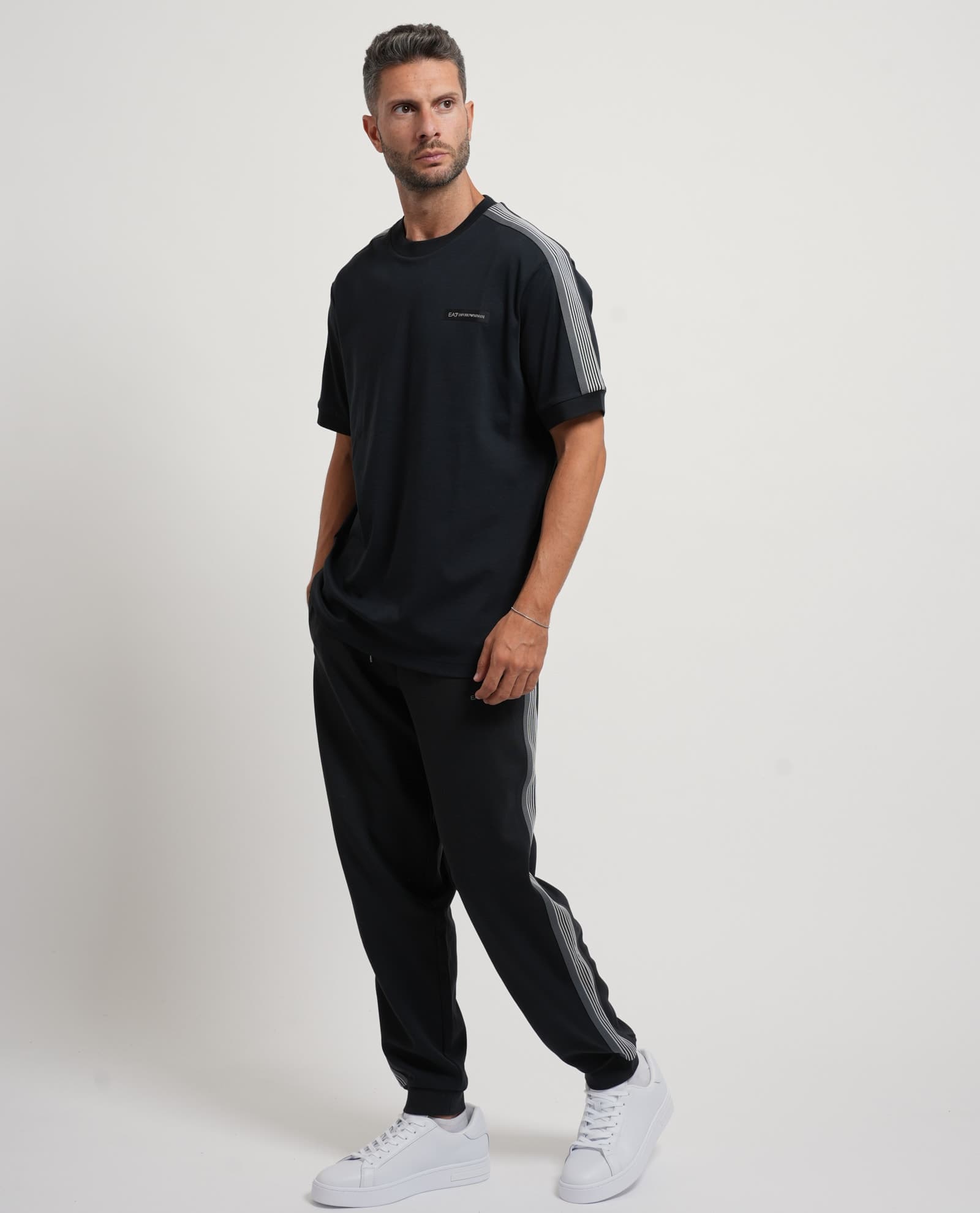 Emporio Armani  T-shirt e Polo Blu - 2