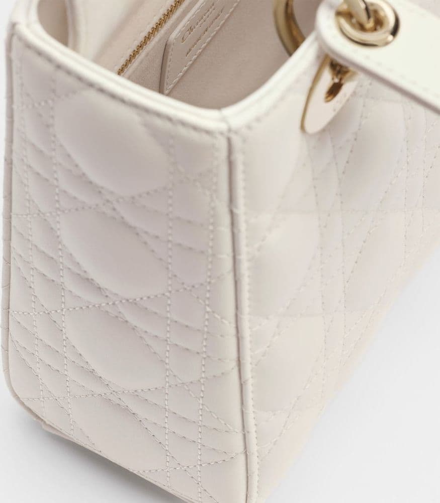 Dior White Lamb Leather Handbag - 4