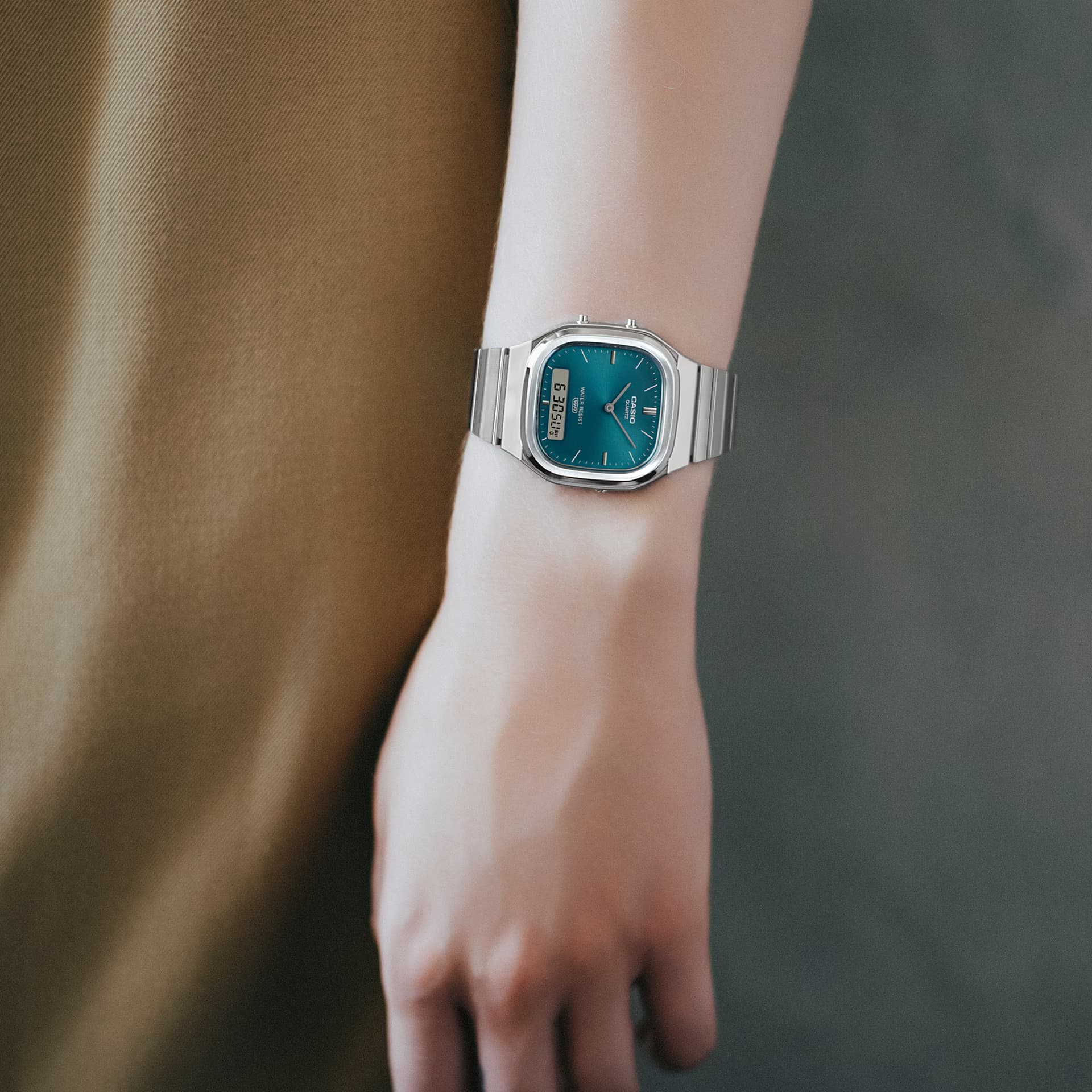 Orologio unisex CASIO AQ-240E-3AEF - 3