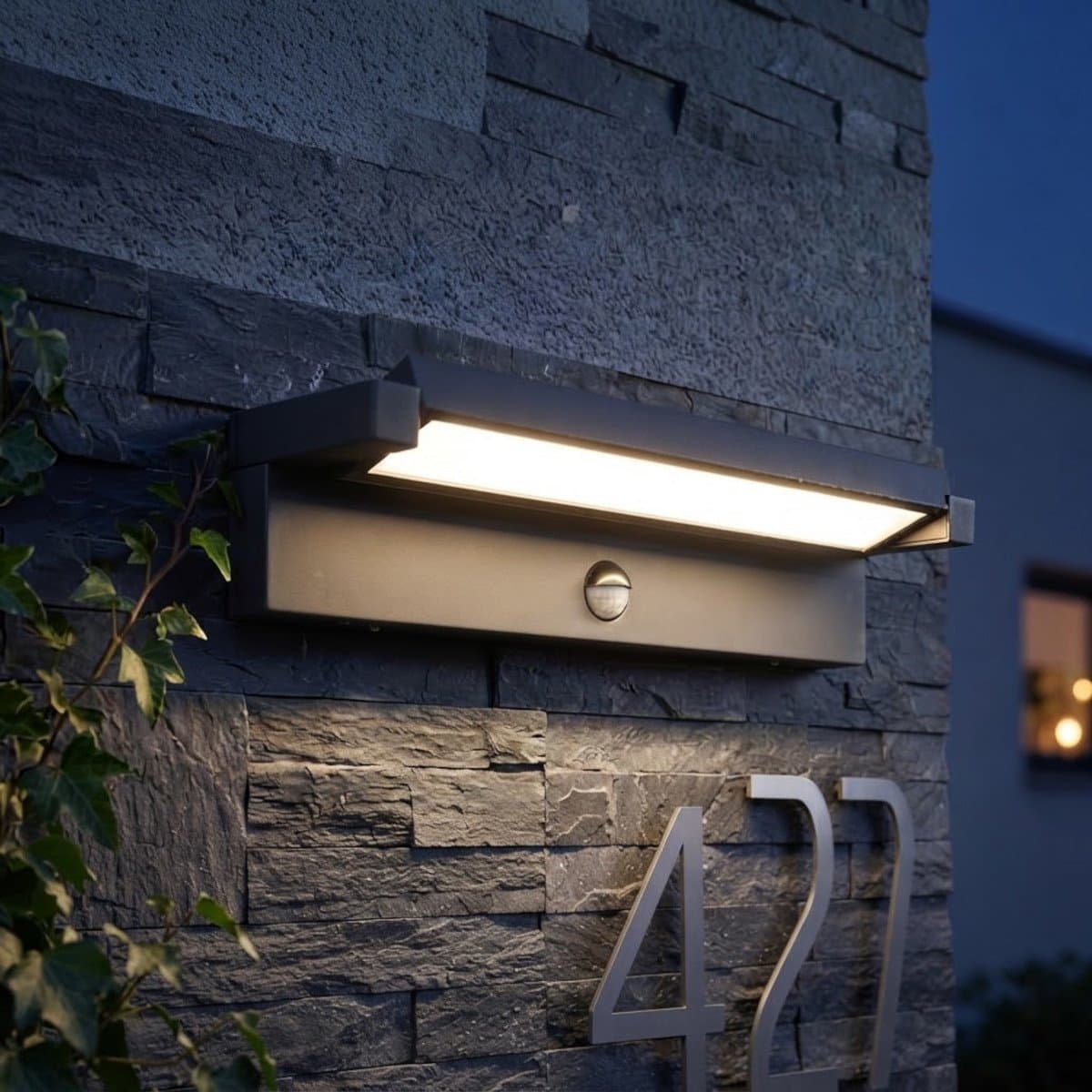 Applique sensore Promoluce CORNER A36+S LED CCT IP65 orientabile alluminio vetro - 2