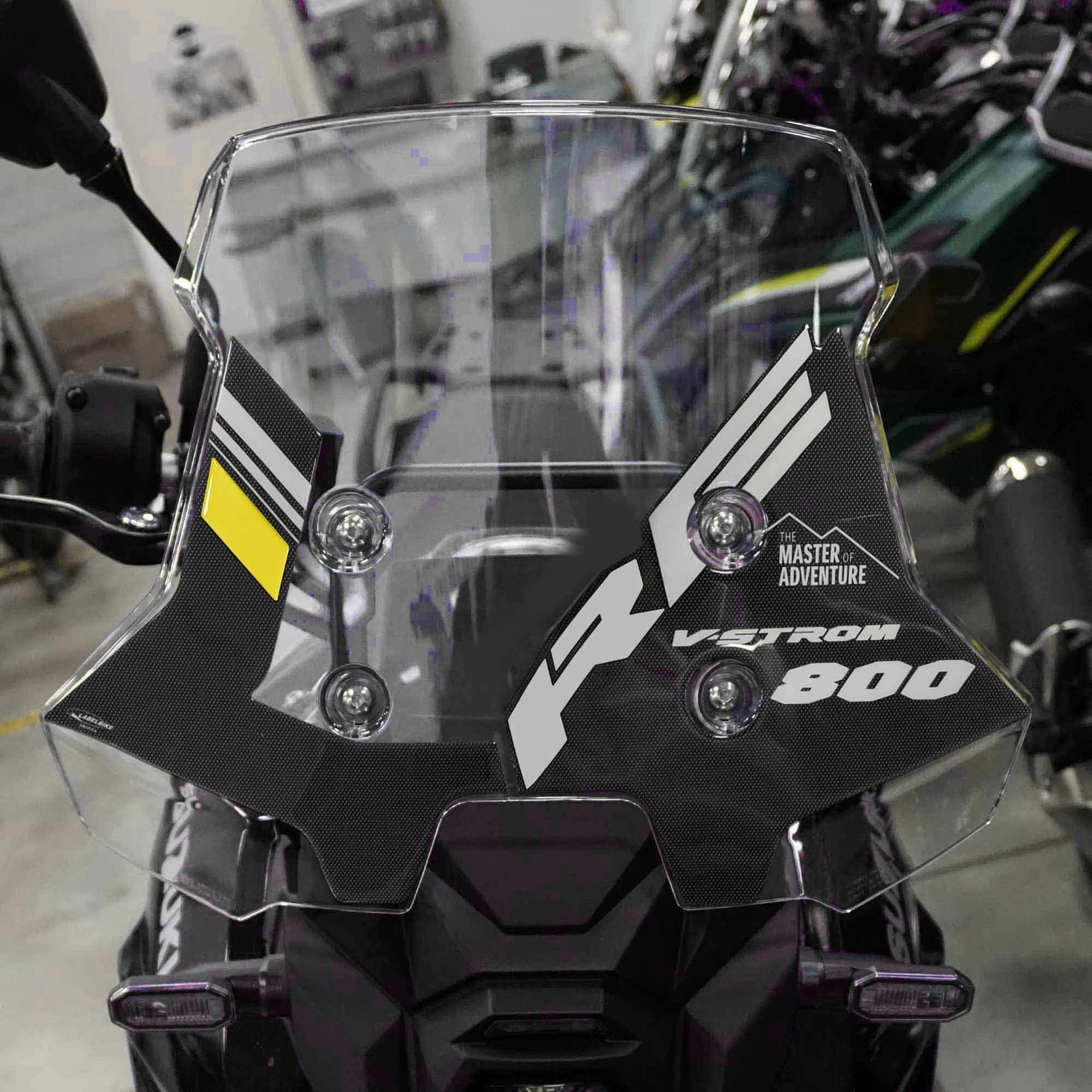 Adesivo 3D Cupolino moto compatibile con Suzuki V-Strom 800 RE 2025-2026 - 1