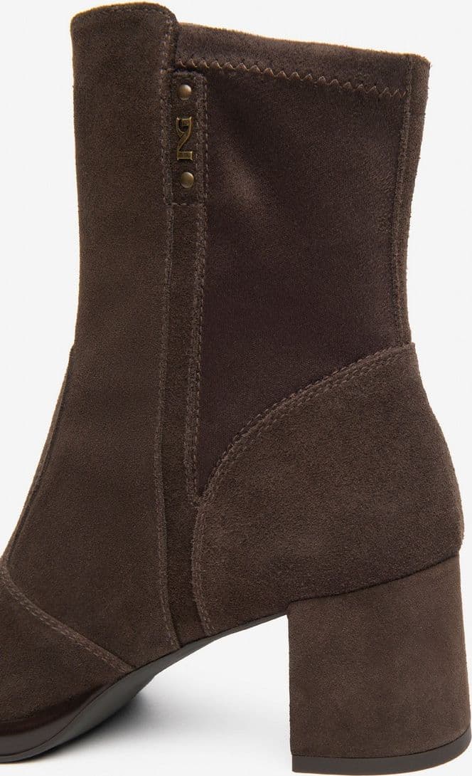 NeroGiardini tronchetti donna in suede e materiale tecnico colore testa di moro - 3
