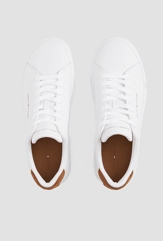 Tommy Hilfiger scarpe basse con dettaglio beige da uomo bianco - 3