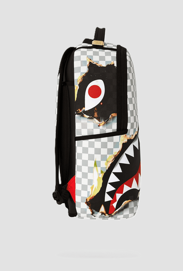 Sprayground zaino checkered shark &amp; flames unisex grigio-bianco - 3