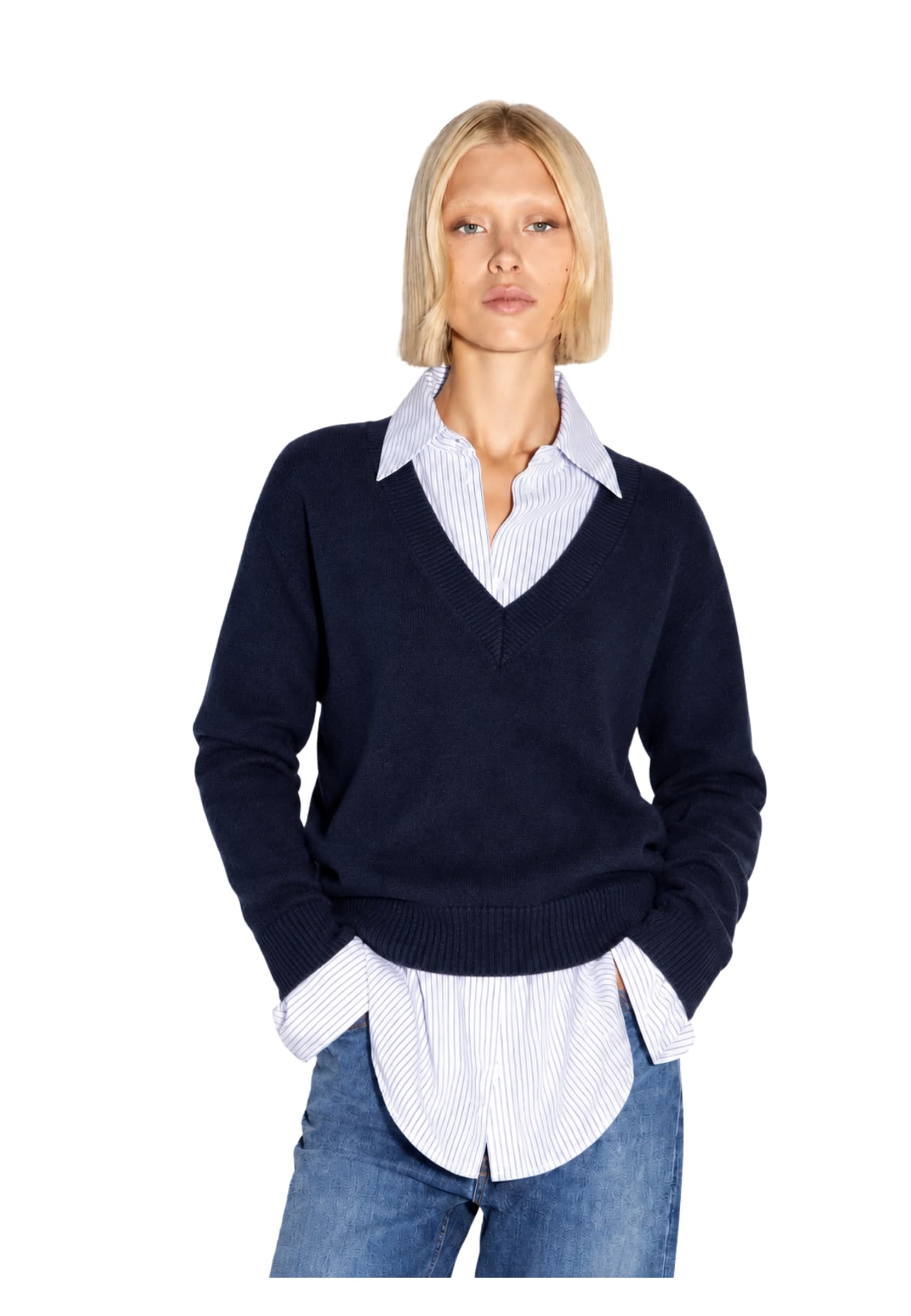 AKEP MAGLIONE SOFT NINA Akep SCOLLO A V - 2