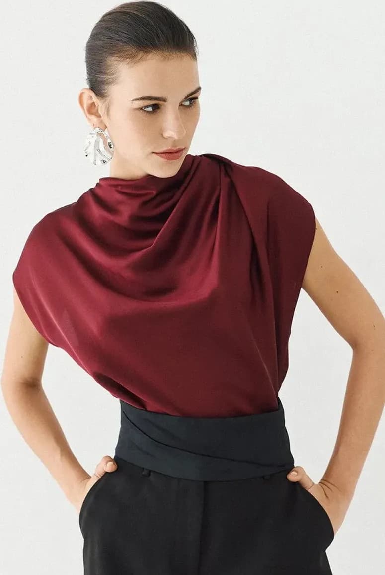 Top in raso con scollo drappeggiato | ACCESS FASHION - 1